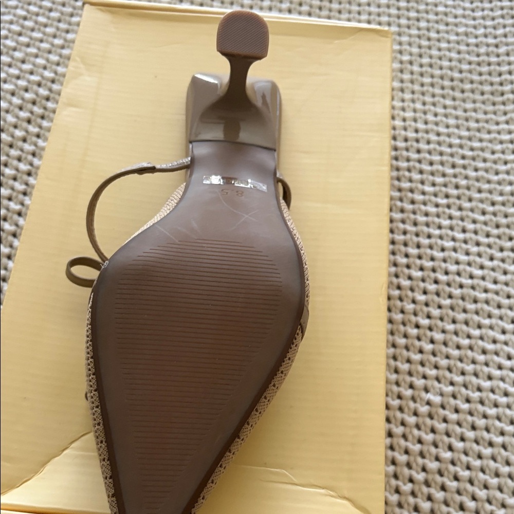 Pointed Toe Knit Slingback Mule in Brown with Bow Accent - Picture 4 of 7